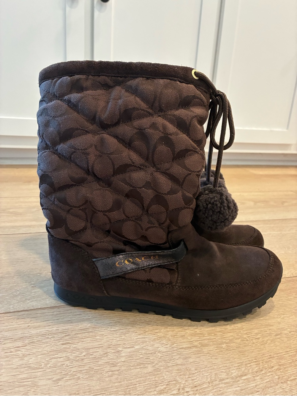 Coach Women’s Juniper Boot Quilted Brown Suede Signature Logo Size 8.5